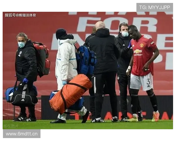 世体小蜘蛛回归合练四将缺席